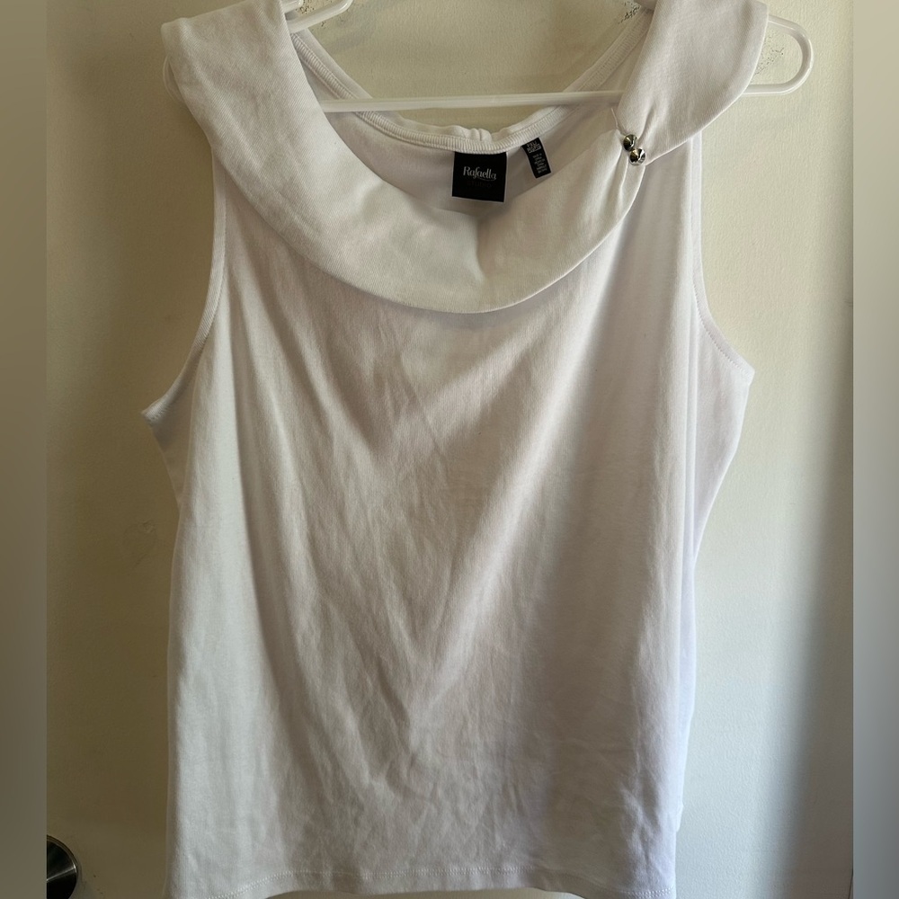 Rafaela white sleeveless top with stunning collar. Looks brand new
